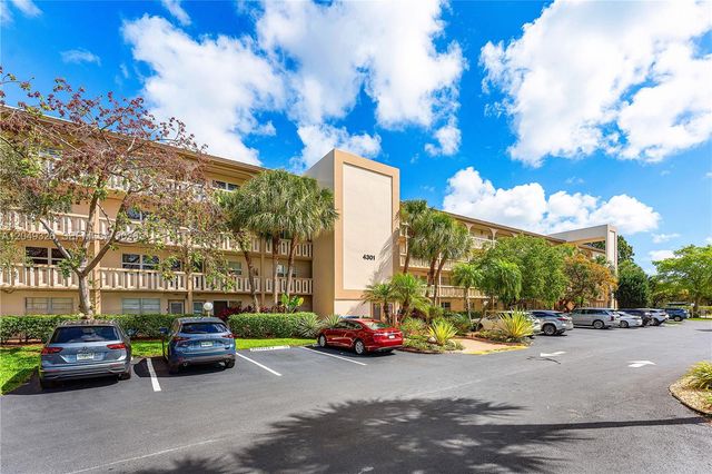 4301 Martinique Circle H2, Coconut Creek, FL 33066