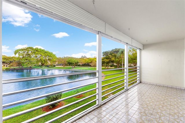 4301 Martinique Circle H2, Coconut Creek, FL 33066