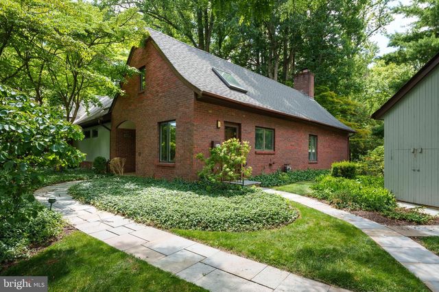 26 CONSTITUTION HILL W, Princeton, NJ 08540