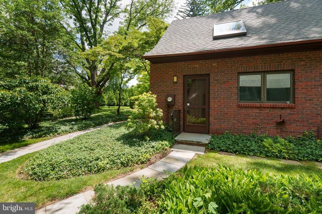 26 CONSTITUTION HILL W, Princeton, NJ 08540