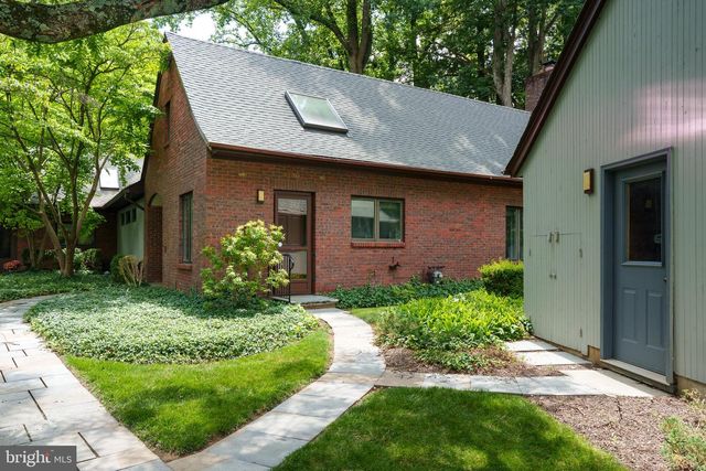 26 CONSTITUTION HILL W, Princeton, NJ 08540