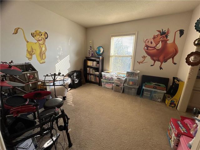 23930 W 124th Court, Olathe, KS 66061