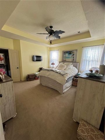 23930 W 124th Court, Olathe, KS 66061