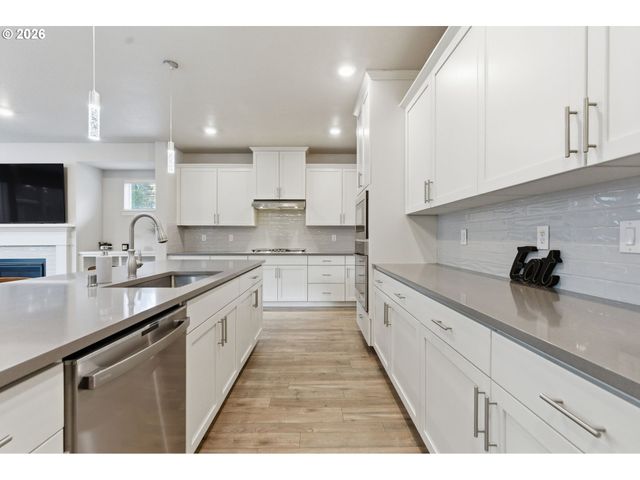 14025 Se 22ND Cir, Vancouver, WA 98683