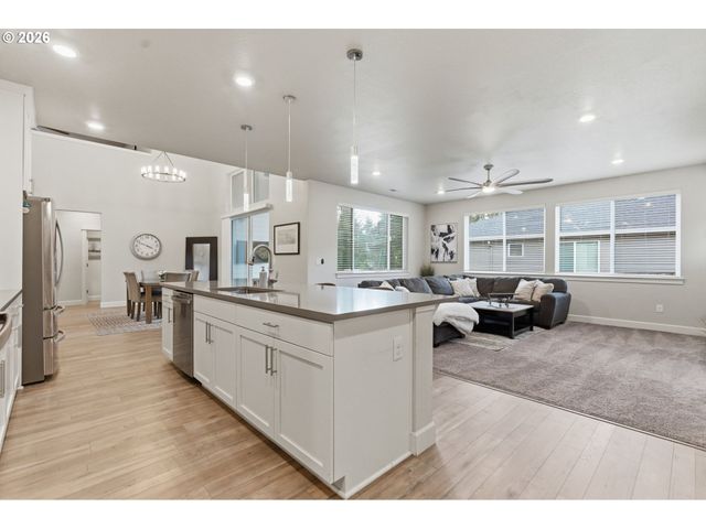 14025 Se 22ND Cir, Vancouver, WA 98683