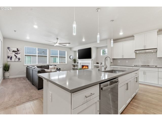 14025 Se 22ND Cir, Vancouver, WA 98683