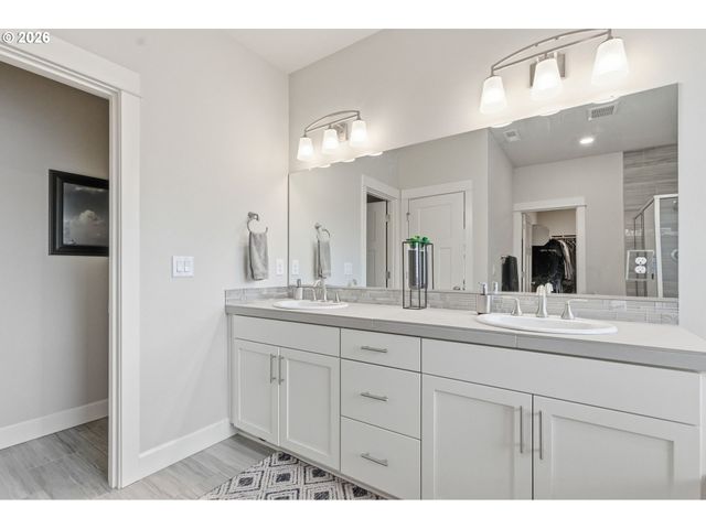 14025 Se 22ND Cir, Vancouver, WA 98683