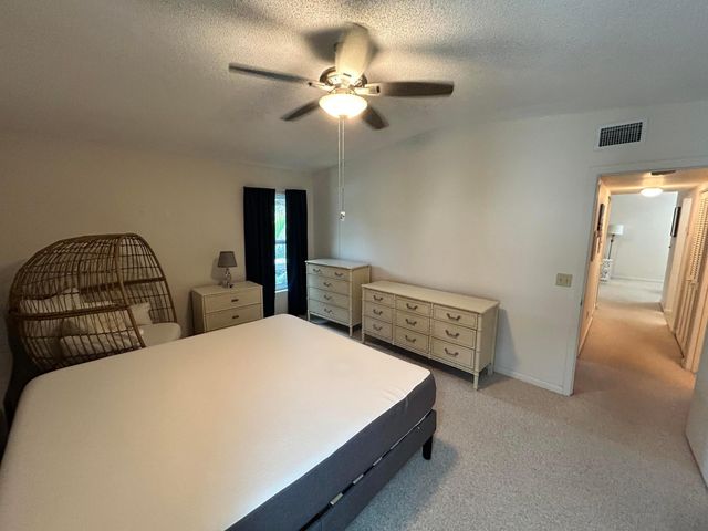 6531 SE Federal Highway E202, Stuart, FL 34997