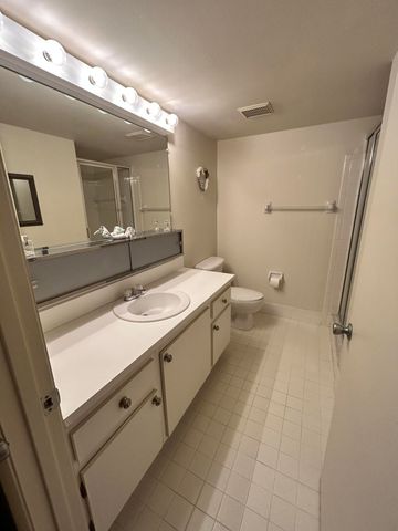 6531 SE Federal Highway E202, Stuart, FL 34997