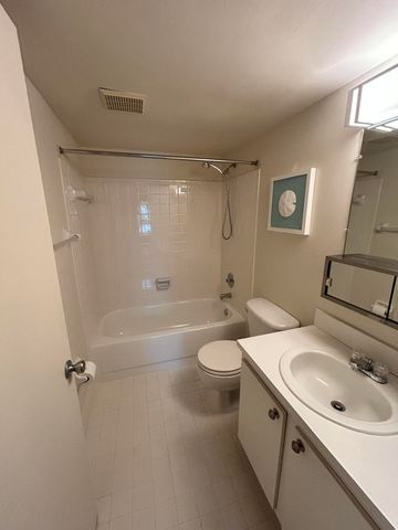 6531 SE Federal Highway E202, Stuart, FL 34997