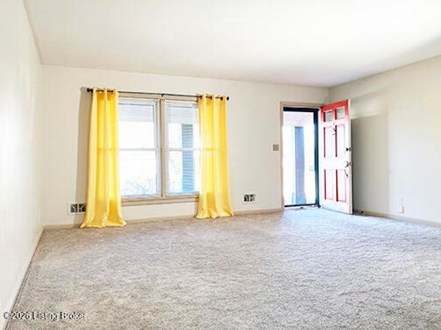 9616 Lyric Ln, Jeffersontown, KY 40299