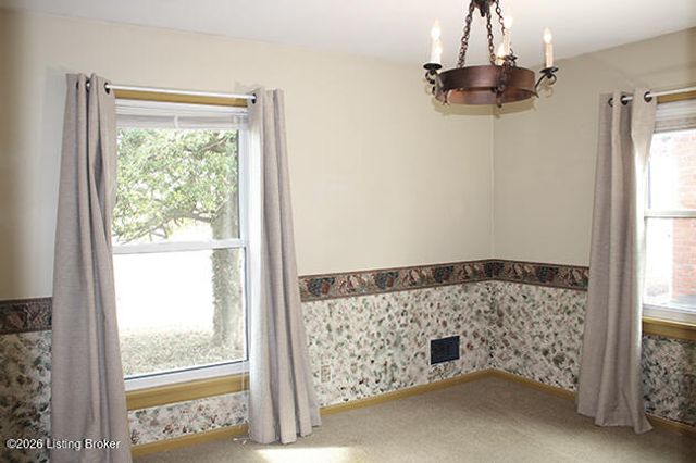 9616 Lyric Ln, Jeffersontown, KY 40299