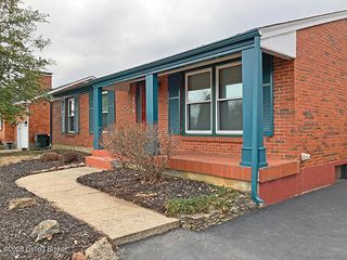 9616 Lyric Ln, Jeffersontown, KY 40299