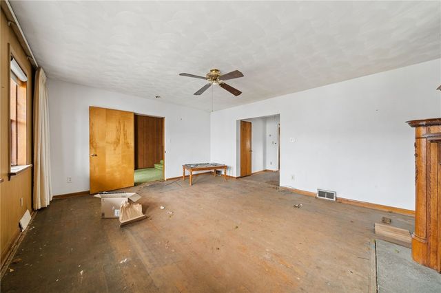 425 S Winebiddle St, Bloomfield, PA 15224