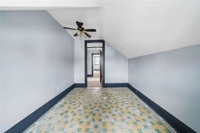 425 S Winebiddle St, Bloomfield, PA 15224