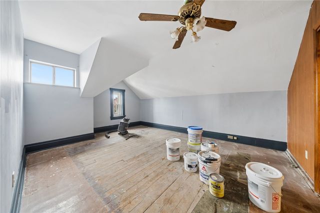 425 S Winebiddle St, Bloomfield, PA 15224