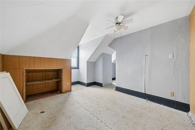 425 S Winebiddle St, Bloomfield, PA 15224