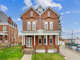 425 S Winebiddle St, Bloomfield, PA 15224