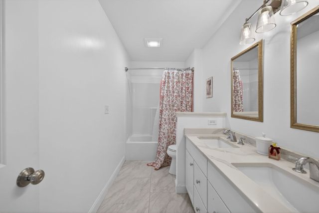 6 Geramat Way, Methuen, MA 01844
