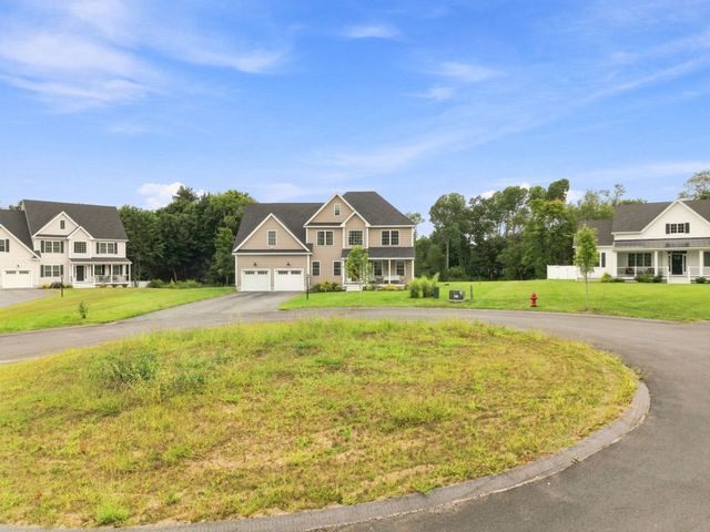 6 Geramat Way, Methuen, MA 01844