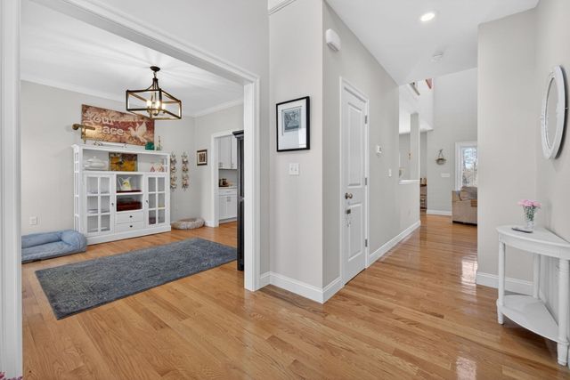 6 Geramat Way, Methuen, MA 01844