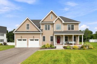 6 Geramat Way, Methuen, MA 01844