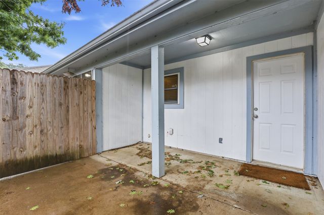 1502 Sharron Court A, Cleburne, TX 76033