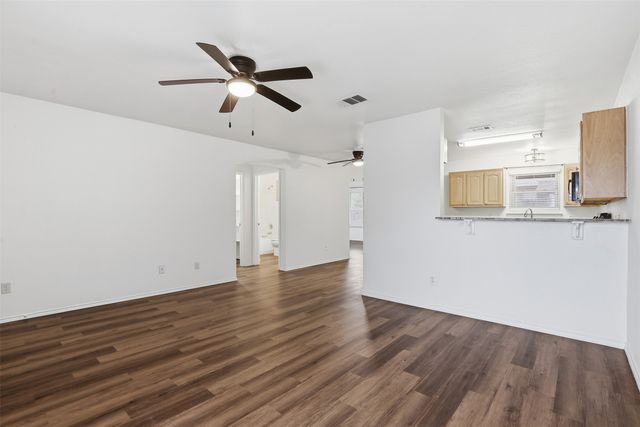 1502 Sharron Court A, Cleburne, TX 76033