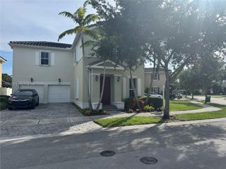 17000 SW 90th Ter 0, Miami, FL 33196