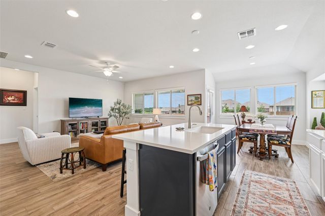 162 Billowing WAY, Kyle, TX 78640