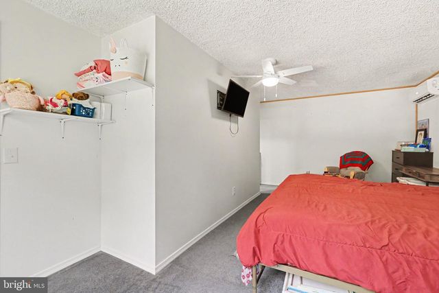 12 BIRCH ST, Mechanicsburg, PA 17050