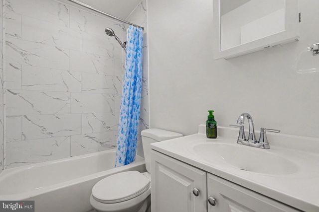 12 BIRCH ST, Mechanicsburg, PA 17050