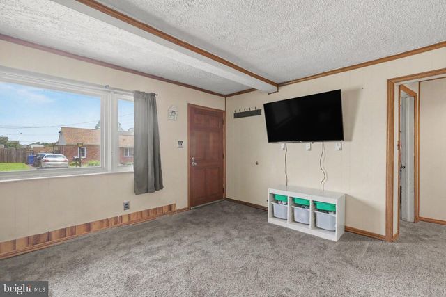 12 BIRCH ST, Mechanicsburg, PA 17050