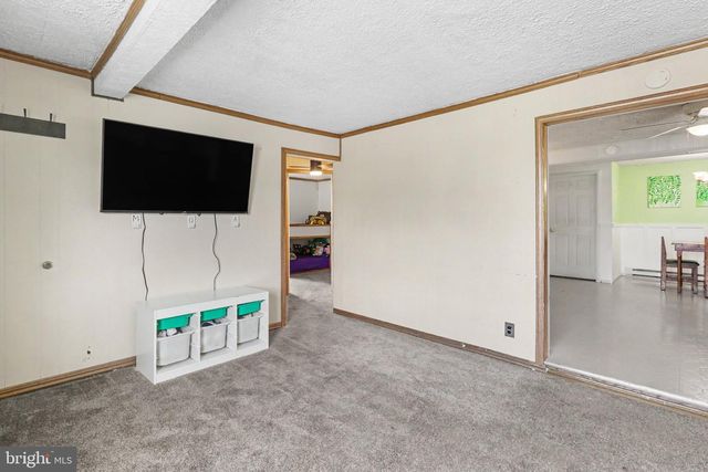 12 BIRCH ST, Mechanicsburg, PA 17050