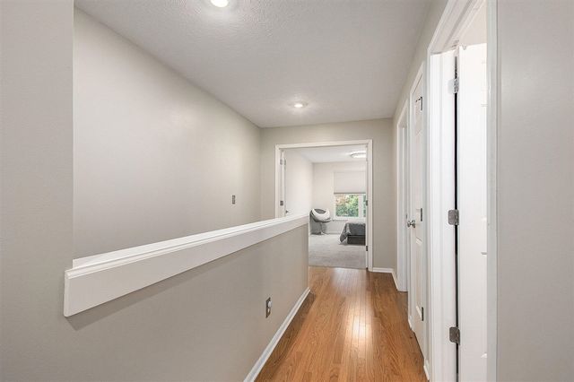 752 Stevenspoint, Byron Center, MI 49315