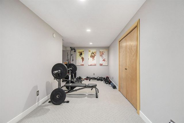 752 Stevenspoint, Byron Center, MI 49315