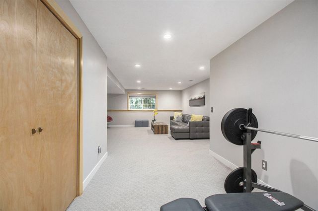 752 Stevenspoint, Byron Center, MI 49315