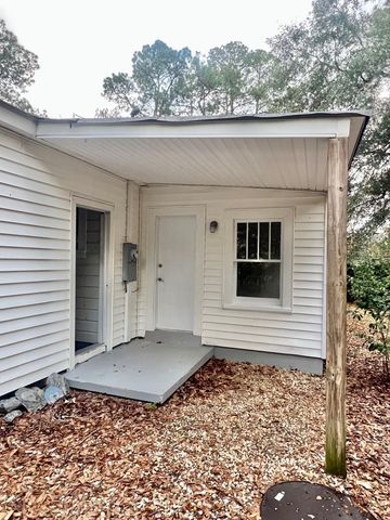 114 Westmont, Dothan, AL 36301