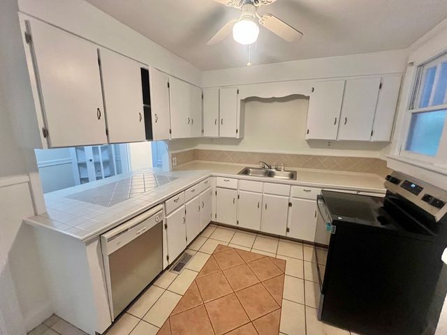 114 Westmont, Dothan, AL 36301