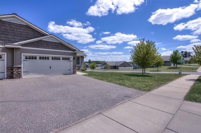 6235 Aspen Meadow Court, Eau Claire, WI 54703