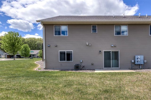 6235 Aspen Meadow Court, Eau Claire, WI 54703