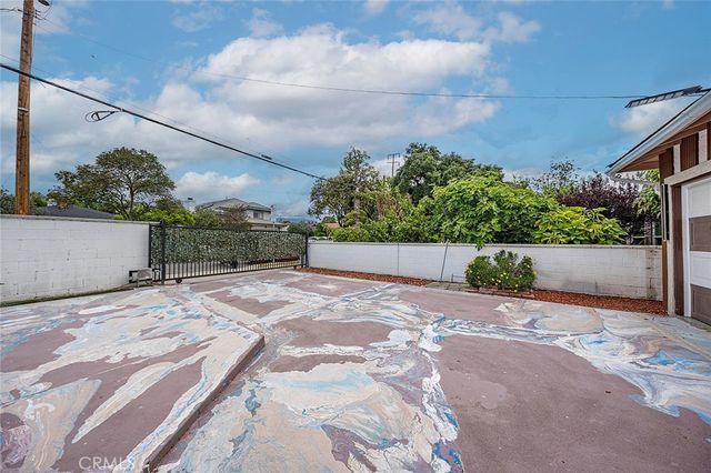 5352 Buttons Avenue, Temple City, CA 91780