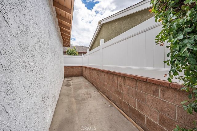 5352 Buttons Avenue, Temple City, CA 91780