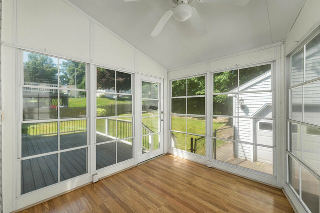 22 Jonathan Lane, Manchester, NH 03104