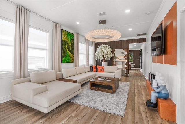 3513 N 15TH STREET, Tampa, FL 33605