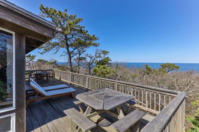 135 Newcomb Hollow Road, Wellfleet, MA 02667