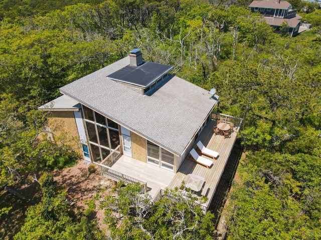 135 Newcomb Hollow Road, Wellfleet, MA 02667