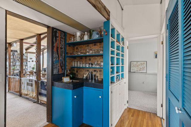 135 Newcomb Hollow Road, Wellfleet, MA 02667