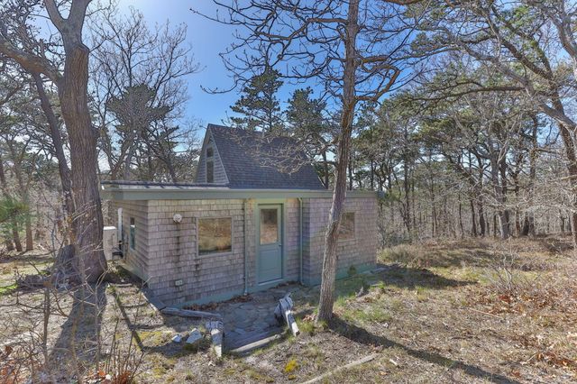 135 Newcomb Hollow Road, Wellfleet, MA 02667