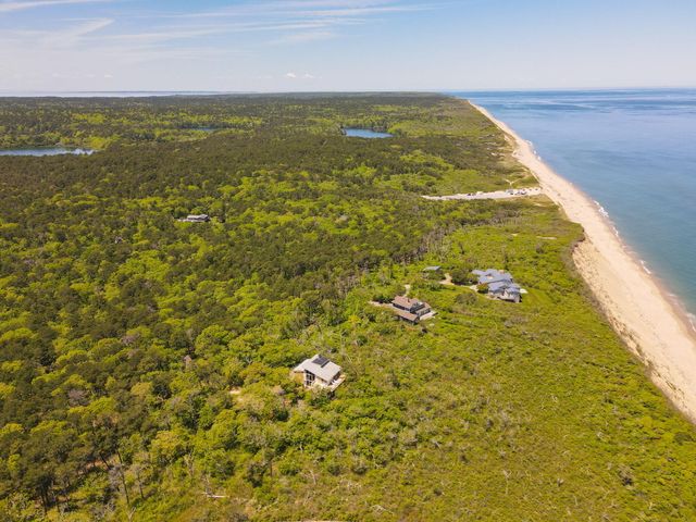 135 Newcomb Hollow Road, Wellfleet, MA 02667